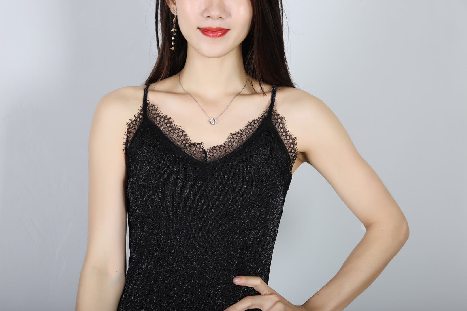 New Base Lace Lace Camisole Sexy Back Cross Long Top Chest Anti-Slip Specification drawing