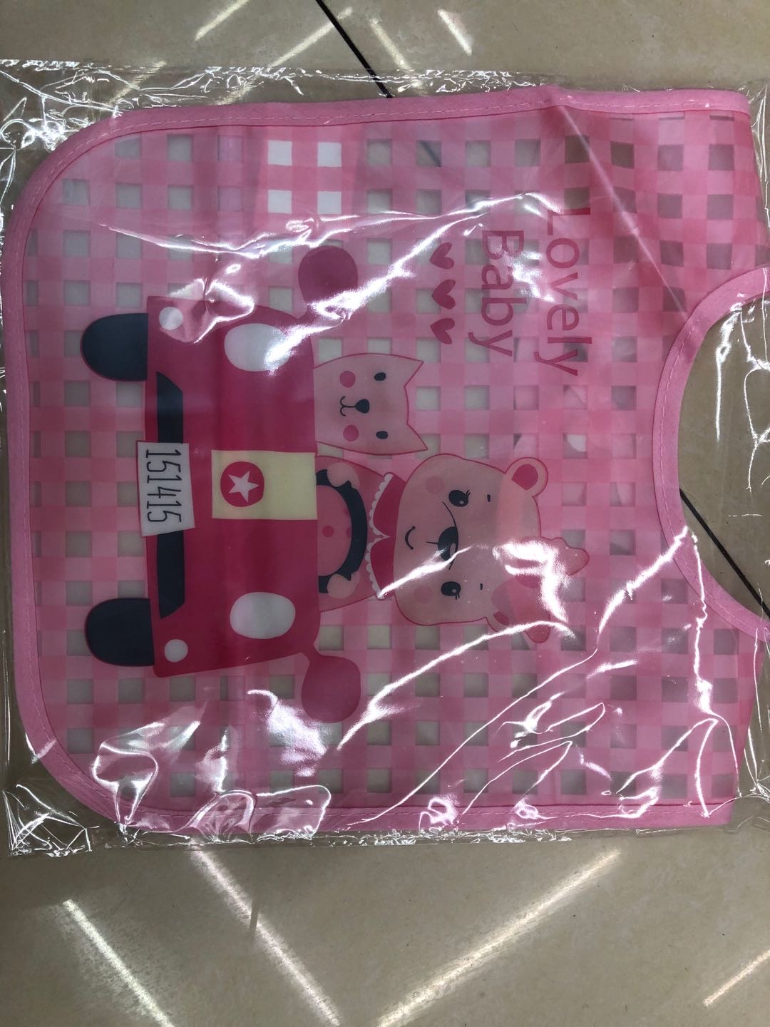 婴儿围兜EVA防水免洗宝宝喂饭卡通围兜产品图