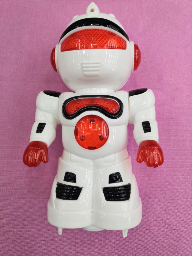 旭林玩具电动机器人模型带音乐可行走电动玩具益智玩具厂家批发01