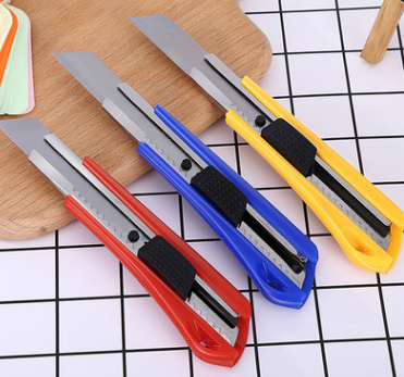 厂家直销美工刀大号墙纸刀多功能开箱刀不锈钢壁纸刀