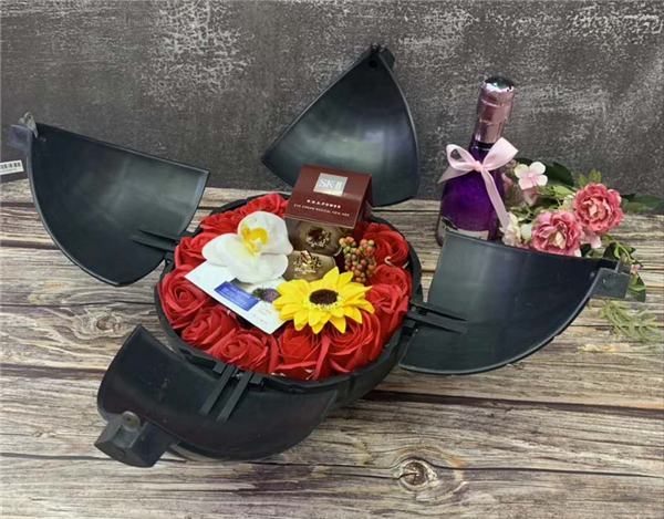 Tianxiang Craft Gift Box, Creative gift, creative Internet celebrity bestseller, 8-inch surprise spherical cake box, creative packaging box details Picture