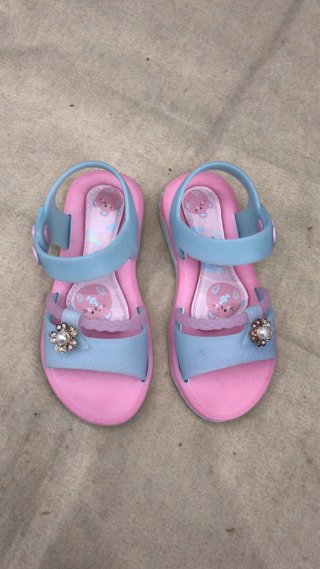 New best-selling cool slippers, casual shoes, comfortable shoes, flip-flops, casual shoes, fashionable outerwear shoes, and home shoes Specification image