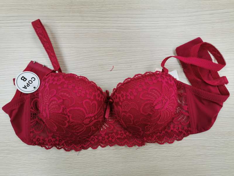 Small Bra Huddle Without Underwire Lingerie Sexy Lace Thick Cup Strapless Bra Set