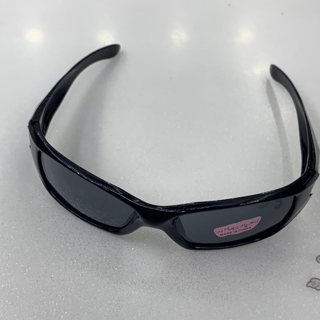 Soft material UV-protective glasses for boys and girls details Picture