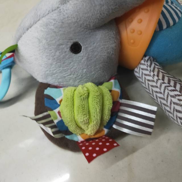 婴儿车毛绒玩具挂件产品图