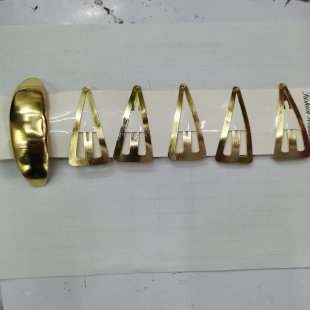 Metal Matte Girls Hair Clip Small Clip Triangle Hair Clip details Picture
