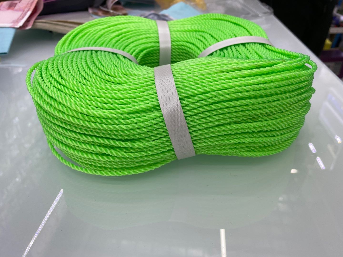 100米尼龙绳PP绳彩色尼龙绳捆绑绳外贸出口产品图