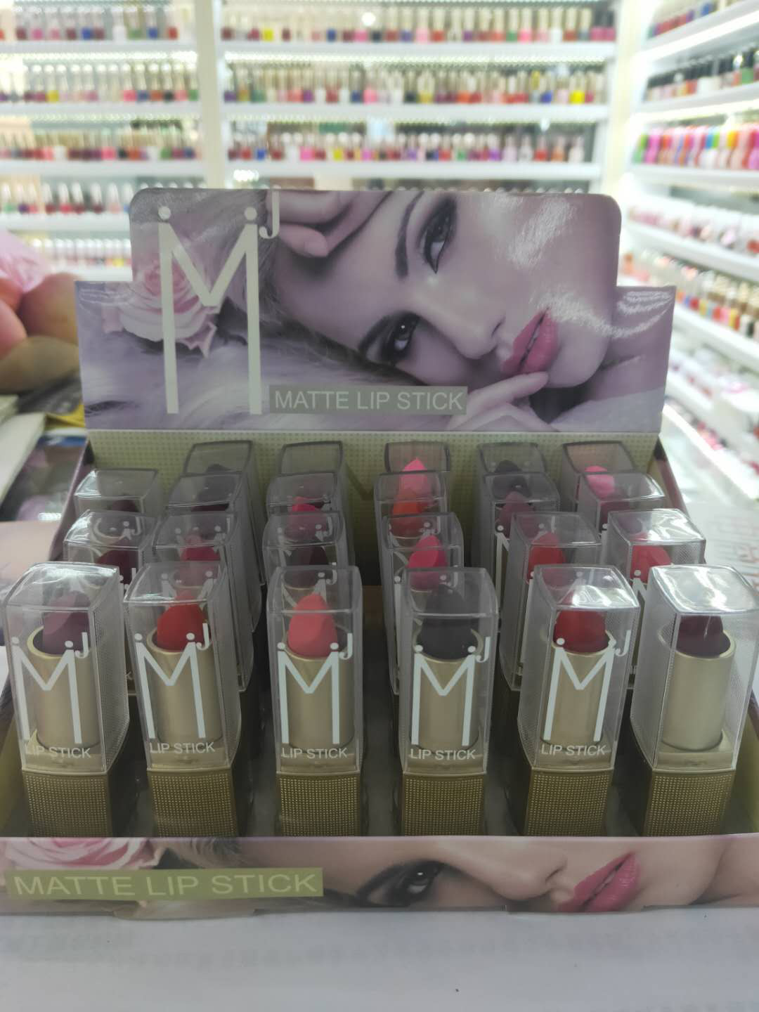 唇部彩妆产品Mottery LIPSTICK混色哑光口红