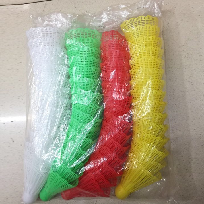 60 Plastic Balls Packed In One Piece Play Yellow White Mixed Color Training Ball Plastic Badminton Ball details Picture