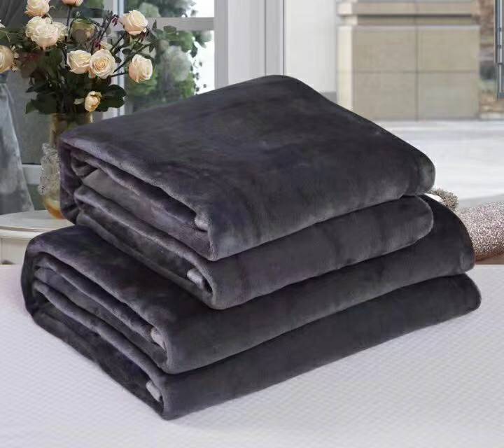 Multicolor Flannel Blanket Spring And Autumn Blanket details Picture