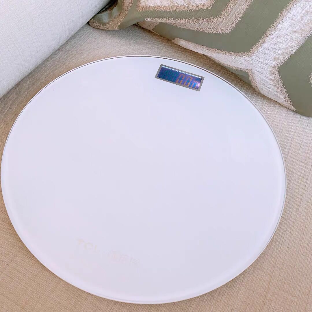 白色圆盘体重秤圆形素雅经典电子秤