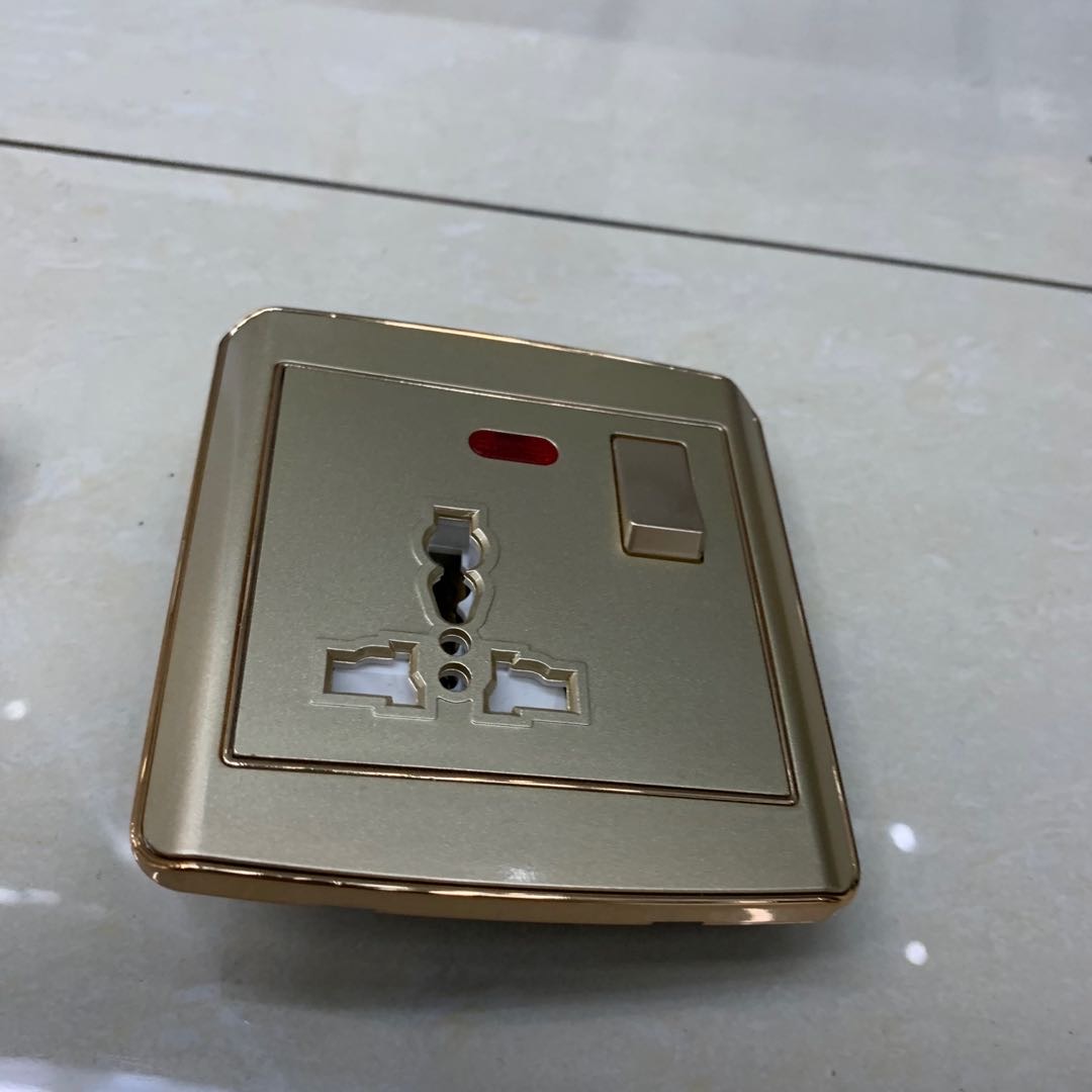 光纤接收器发光多通道计时墙壁电源插座带USB英式13A拉丝金马来西亚新加坡标准产品图
