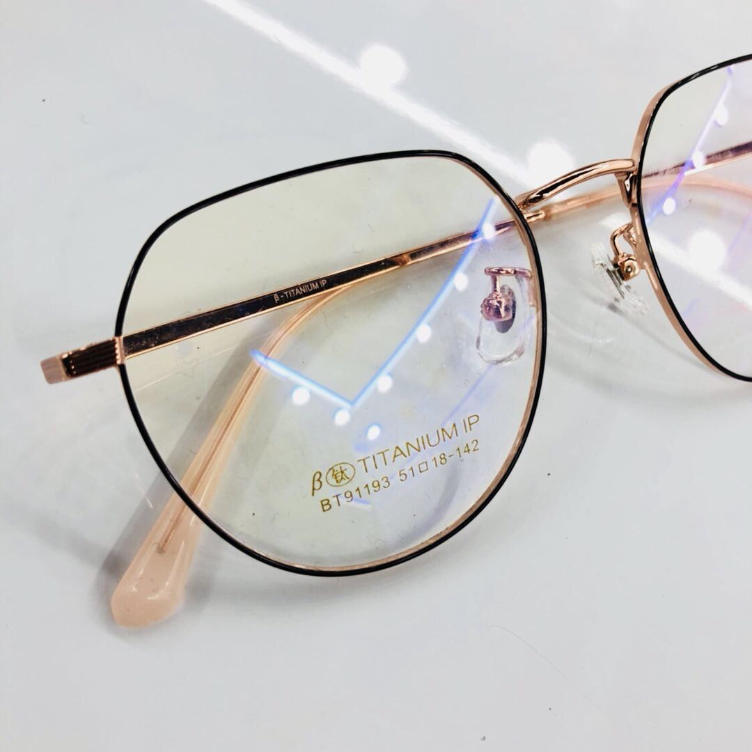 大框防蓝光辐射电脑近视眼镜女韩版潮流抗疲劳产品图