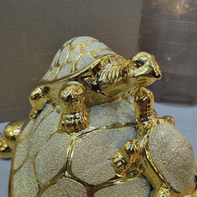 Factory direct sales of turtle ornaments and handicrafts, exquisite ornaments for study and living room, home decorations 1 details Picture