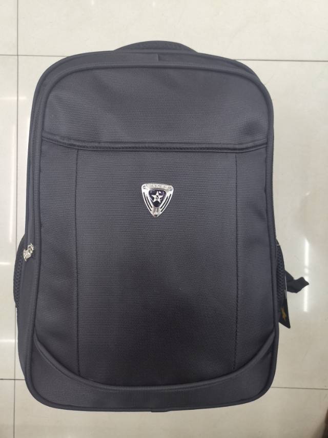 商务简约大容量男士背包尼龙双肩包旅行包双肩背包