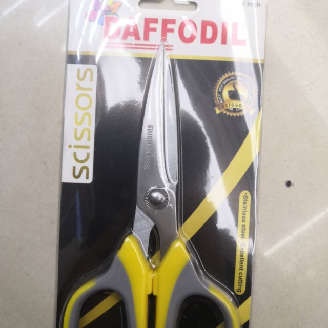 Sharp-tipped scissors for children and students, professional paper-cutting tools for window decorations, sharpened paper-cutting scissors details Picture