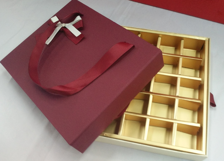 Tianxiang Craft Gift Box, creative gift, high-end special paper hand-held drawer, chocolate ribbon bow, gift box, packaging box, paper box details Picture