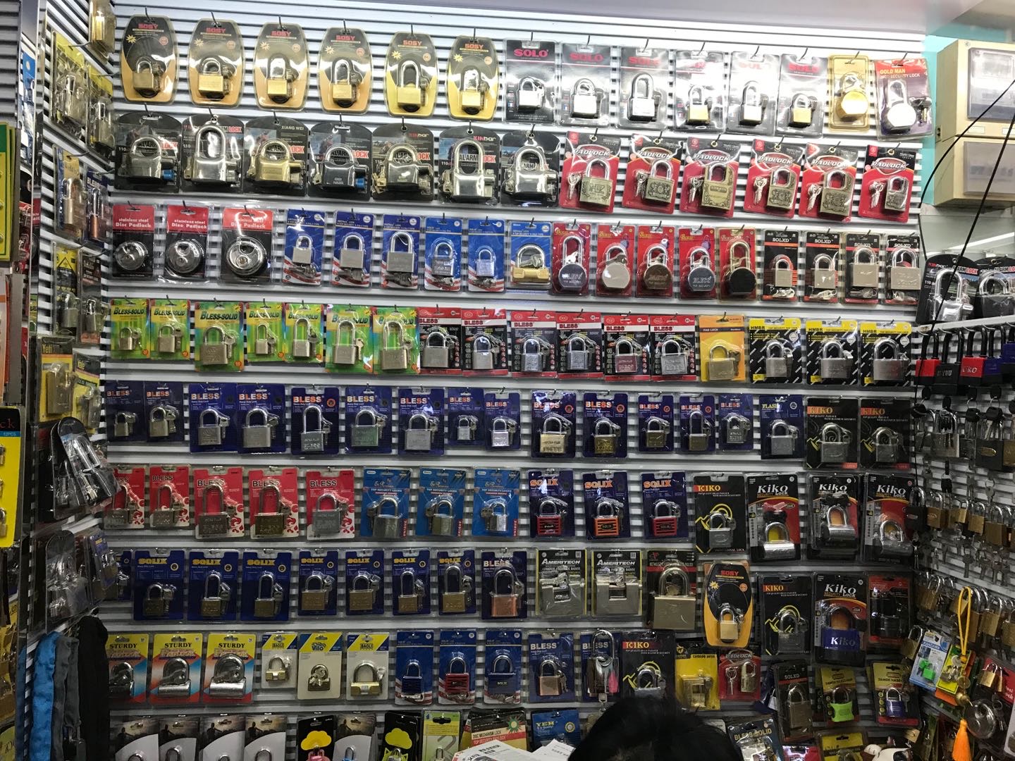 Tonglu Yuanda Lock Industry describe pic - 2