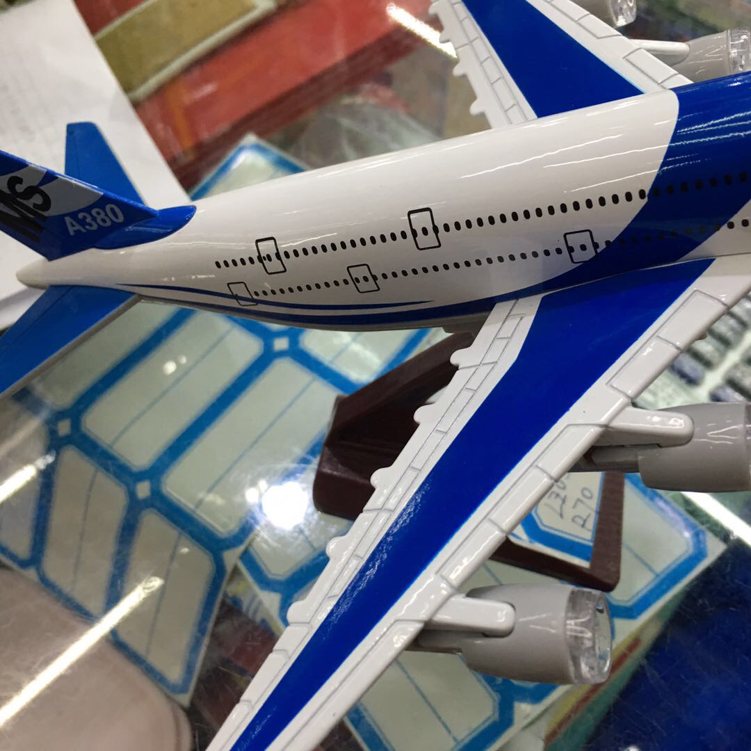 Alloy rebound aircraft children's toys Specification image