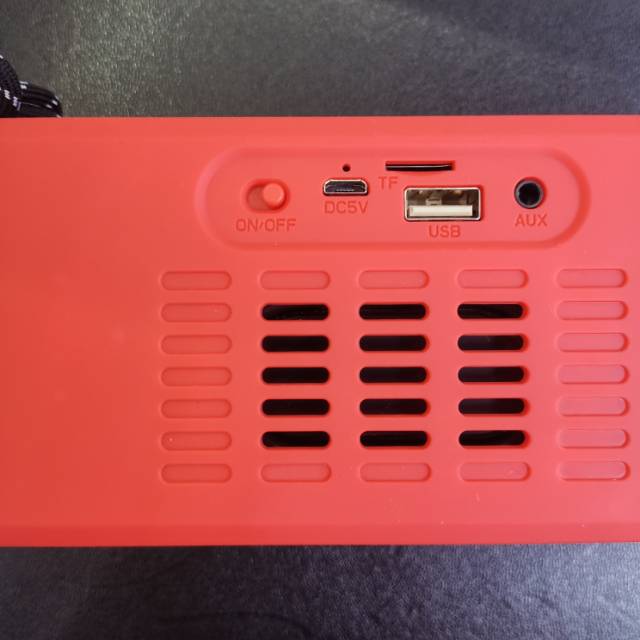 Rectangular Wireless Bluetooth Speaker Portable Bluetooth Speaker Specification drawing