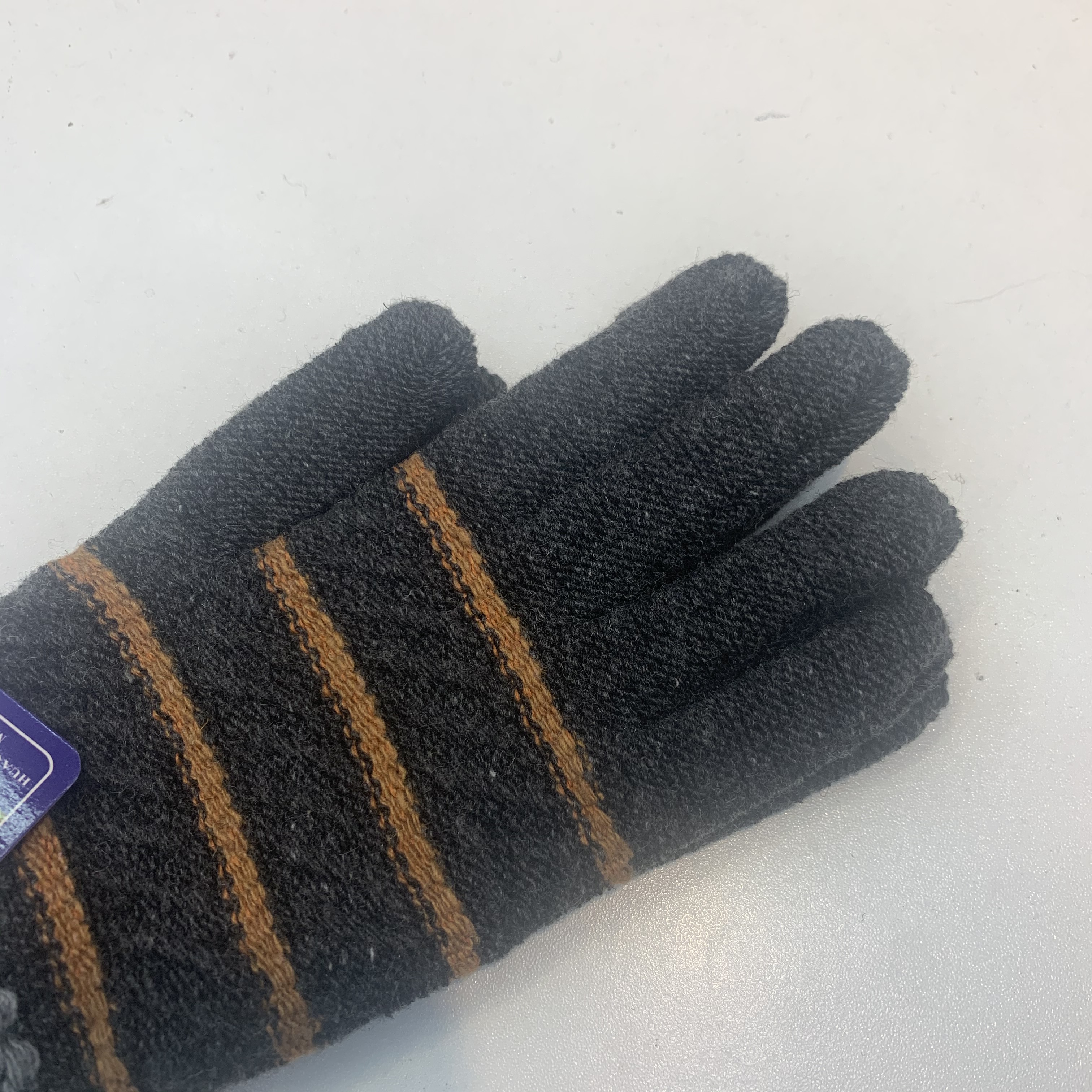 Men's full-finger wool-like warm knitted gloves, cycling warm and driving striped gloves details Picture