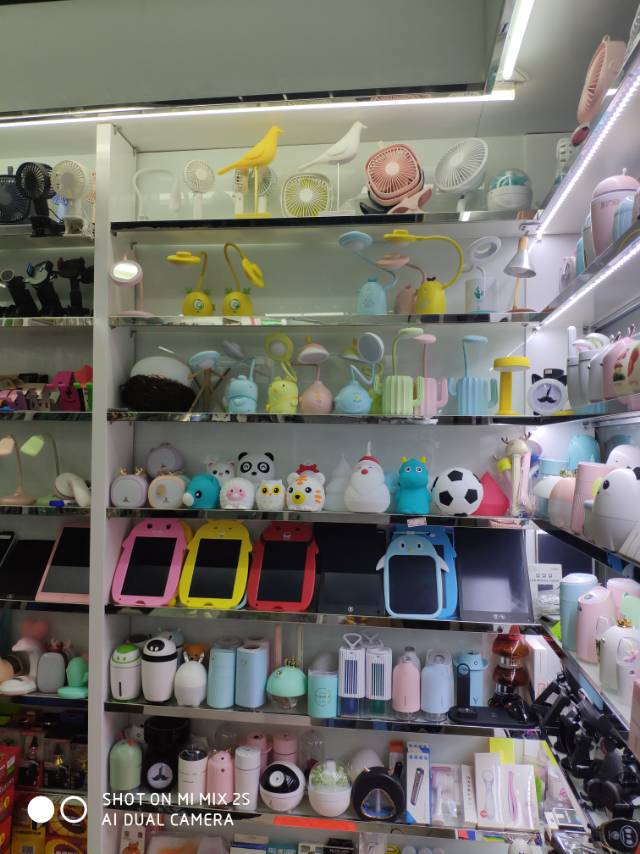 Wu Shenqing Electronics Store describe pic - 3