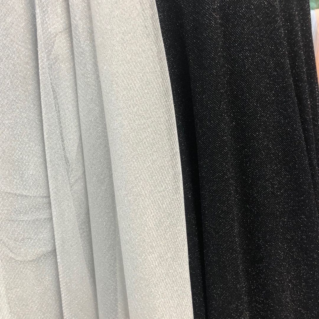 面料/真丝缎面料/皮子布料/小碎花布料/面料布匹产品图