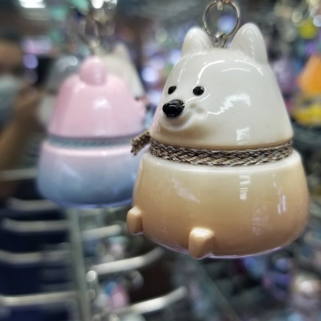 Aizhu jewelry accessories: Popular acrylic multi-color gradient dog pendant accessories in Japan and South Korea details Picture