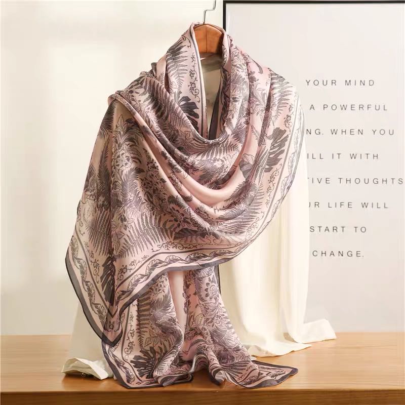 Lady Spring And Autumn New Special Price Elegant Everything Long Foreign Style Scarf Woman details Picture