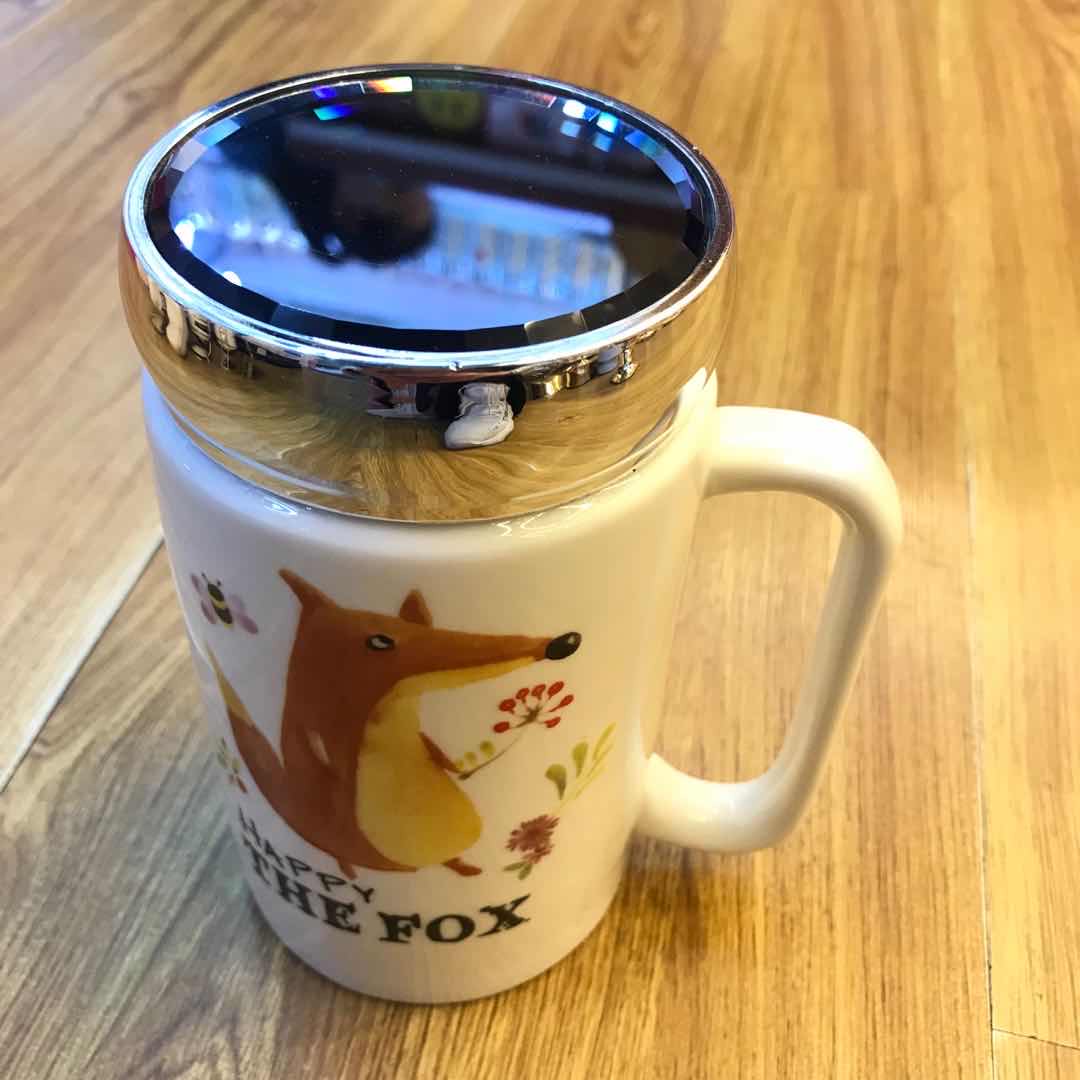 Manufacturers direct lovely cartoon ceramic cup fox white with lid thumbnail