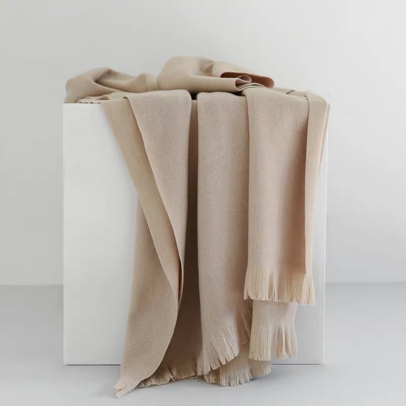 Ladies Scarf Autumn And Winter Style Student Style Thickened Lady Korean Version Solid Color Europe And The United States details Picture