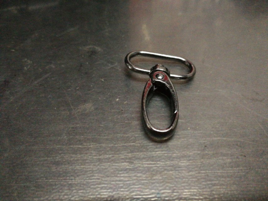 厂家直销热销新款合金挂钩大量现货 thumbnail