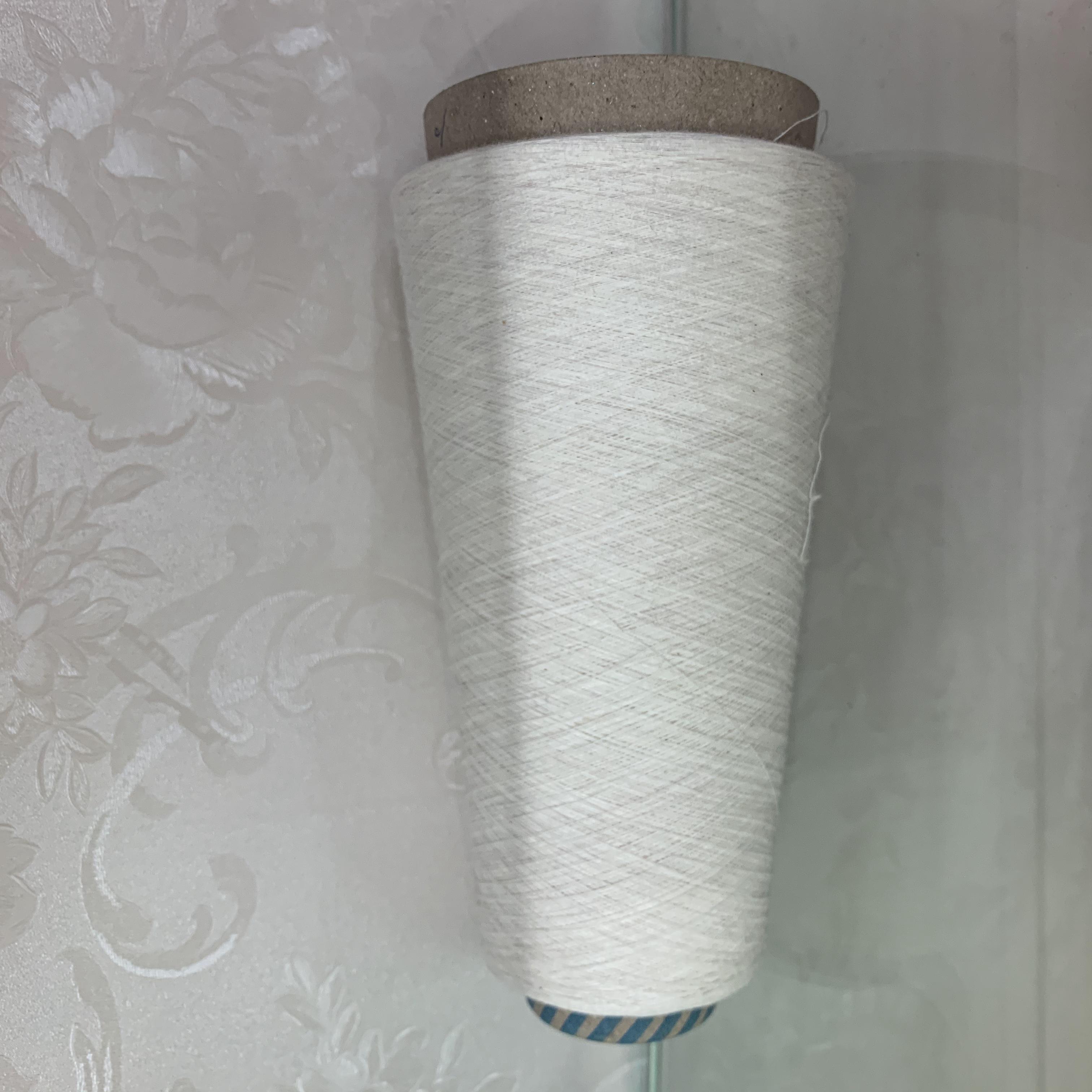 Home handmade polyester thread, DIY needle and thread, white details Picture