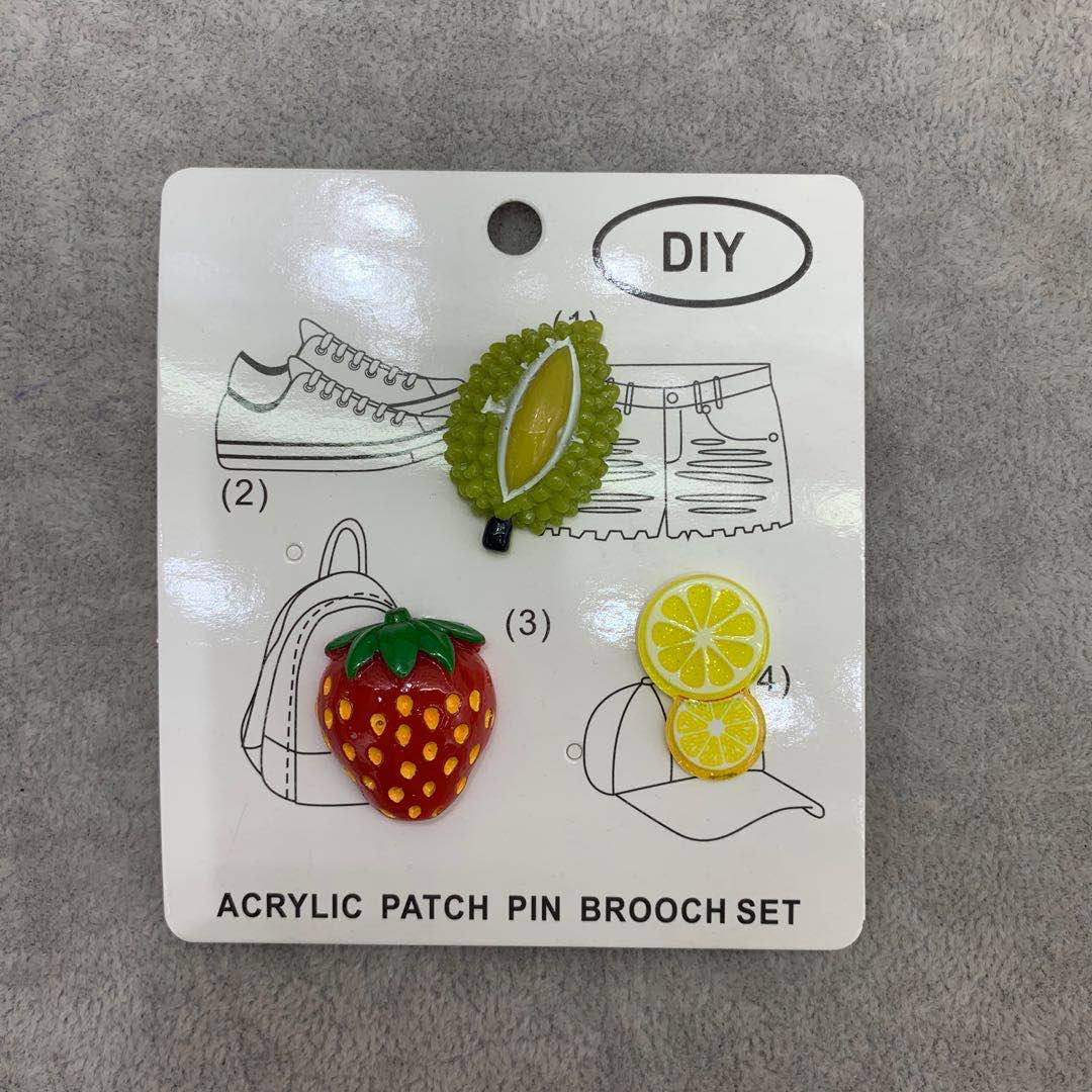 Cute fruit hairpins for children and girls, bright acrylic headbands with strawberries