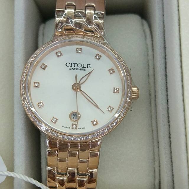 新款西腾女表休闲时尚女表表简约气质钢带小表盘手表女带手镯产品图