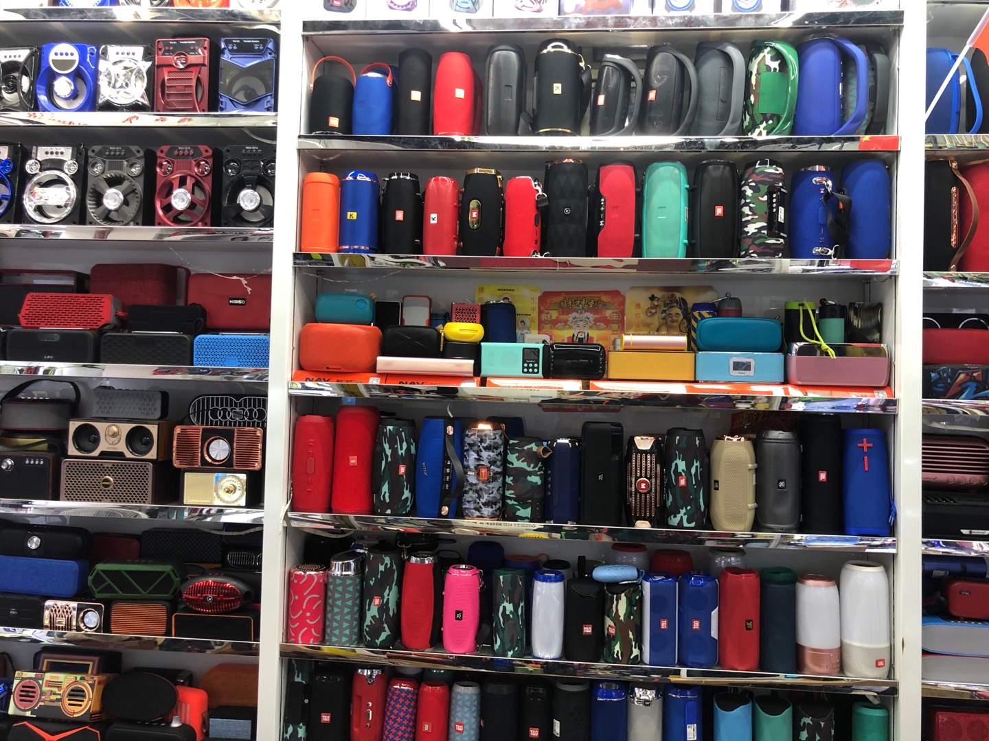 Yiwu Hongyun Trading Electronic Store describe pic - 2