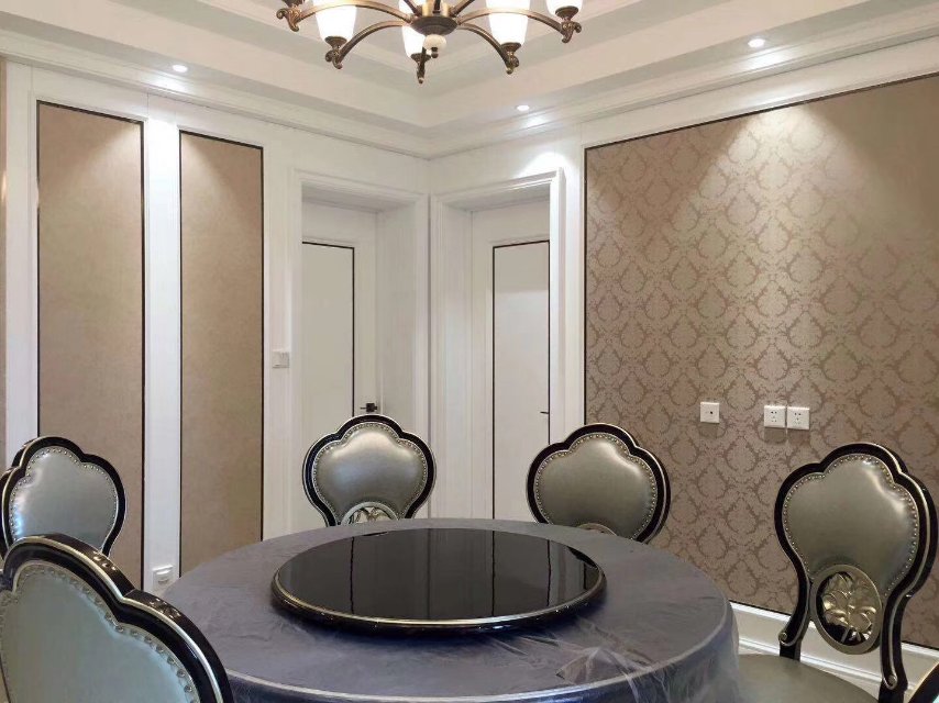 Shengsheng Wooden Doors are custom-made solid wood doors in a milky white color Specification image