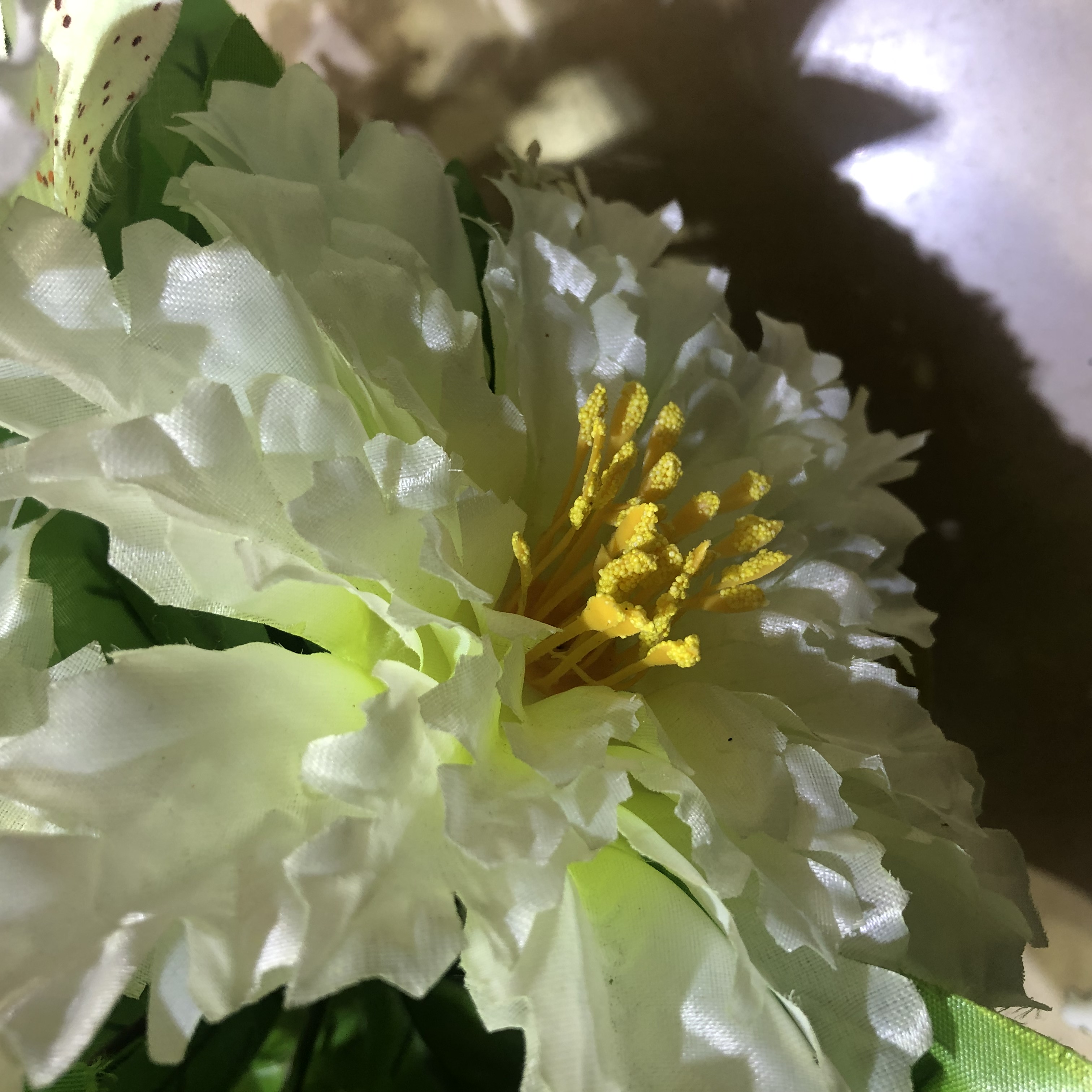 Artificial lilies, home interior living room dining table decorations, artificial bouquets, vases, flower arrangements, silk flower art ornaments Specification image