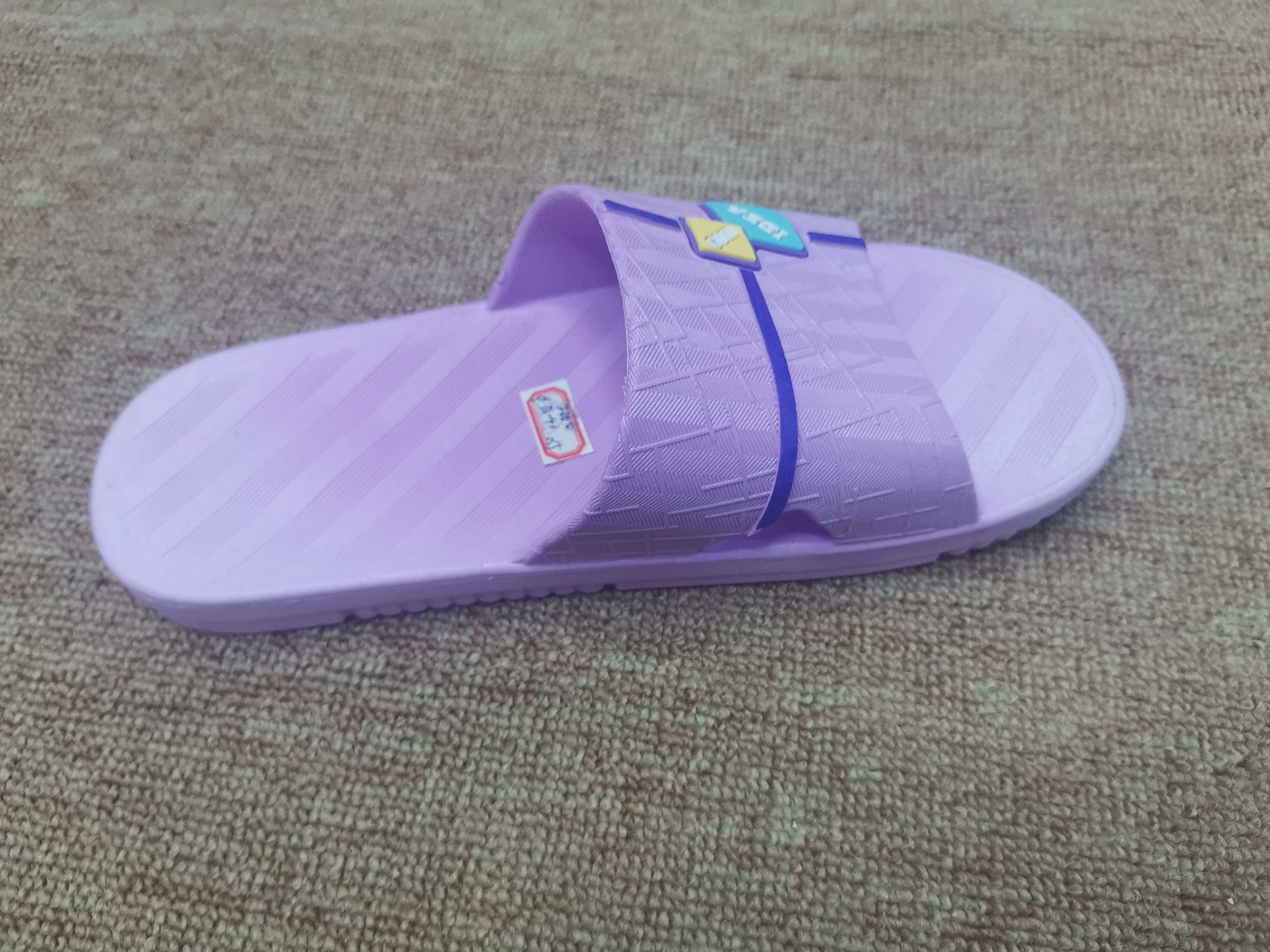 QX-3779 Qixi Shoe Industry 2020 Guangdong New Lazy Casual Slippers details Picture