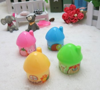 Fule Jia 8086 lovely creative Mushroom head house pencil sharpener student prizes produced and sold wholesale and direct sale thumbnail