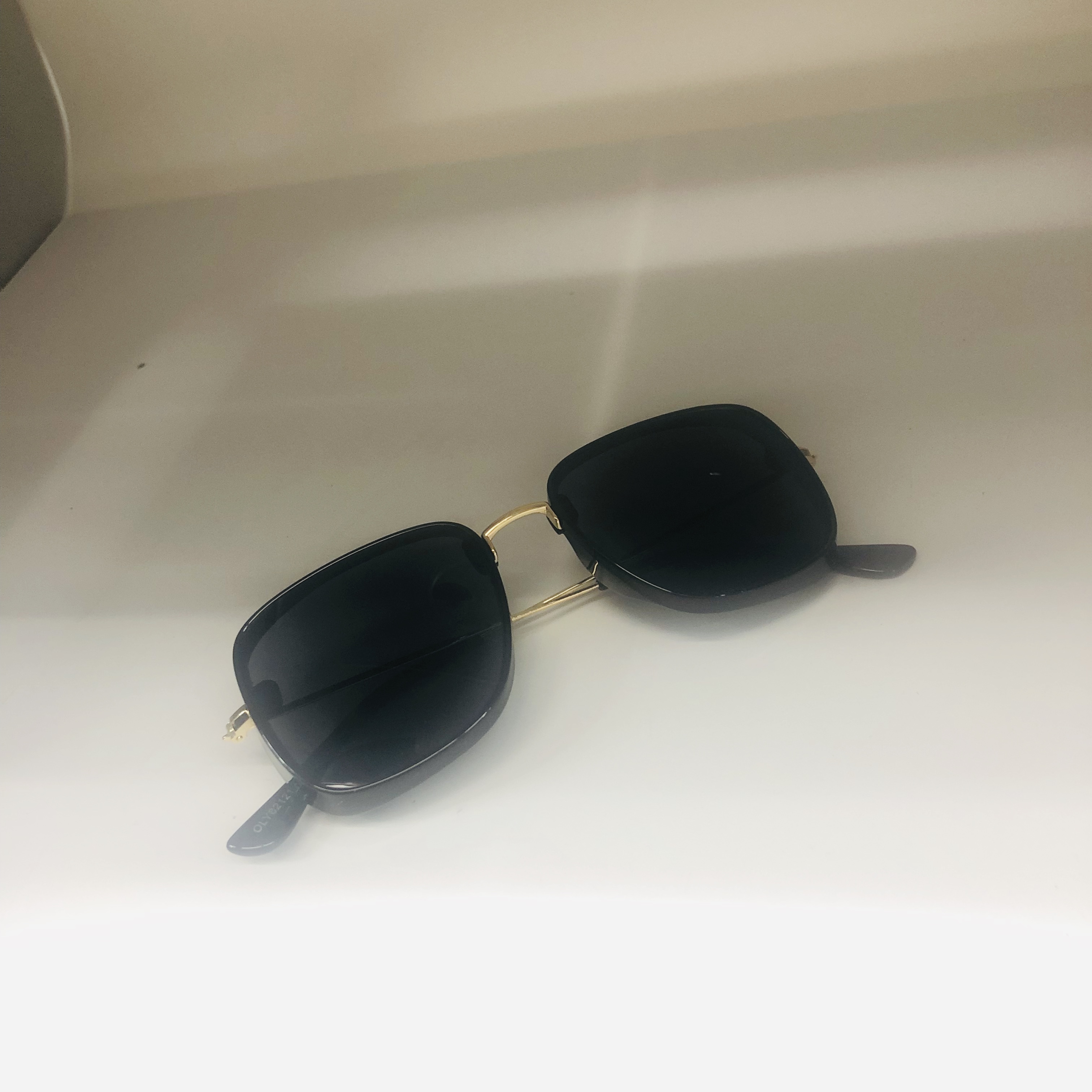 男女太阳镜墨镜时尚百搭 安全驾驶厂家直销防紫外线眼镜批发