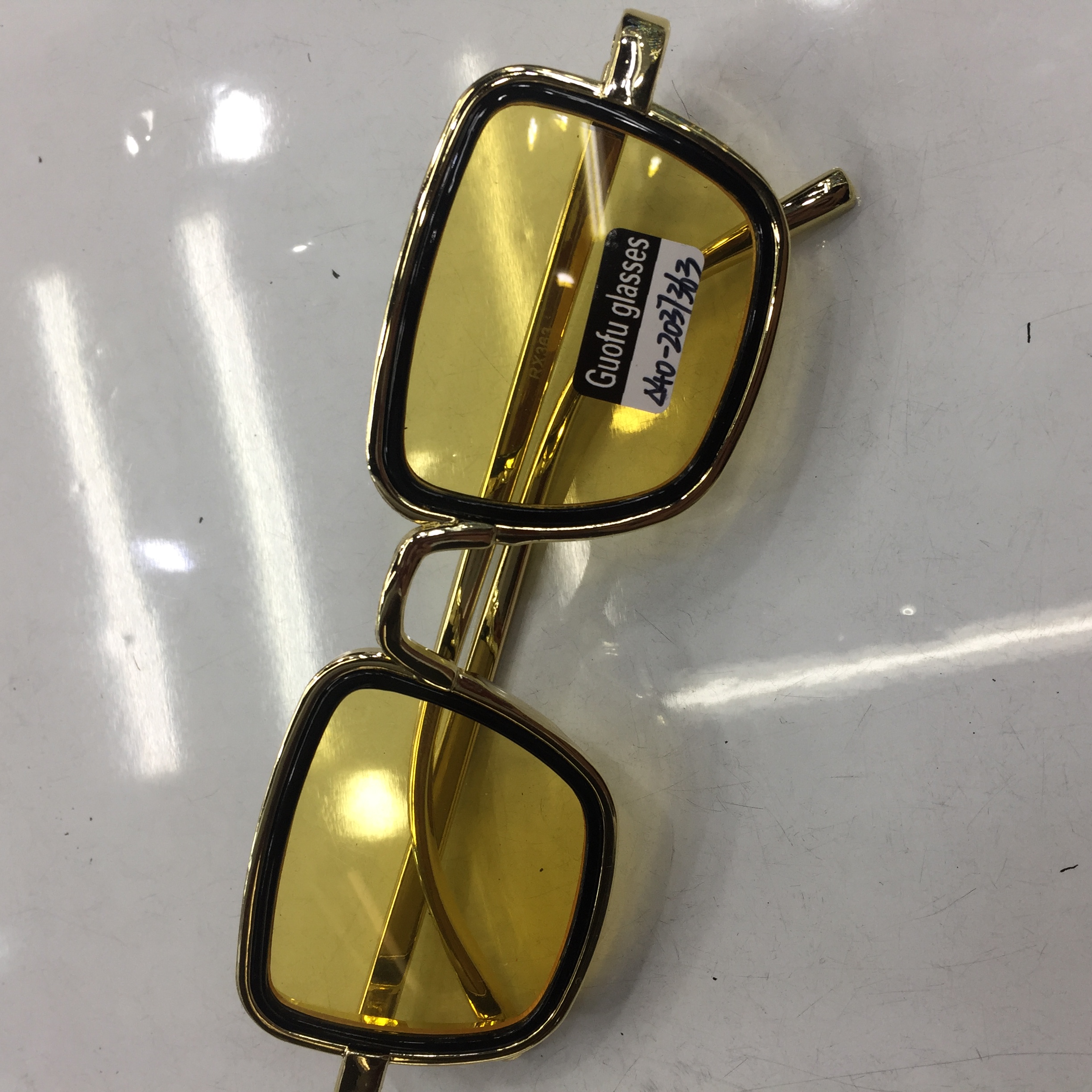 Man driving night vision glasses anti-far-light polarizer myopic glasses anti-glare glasses driver driving glasses thumbnail