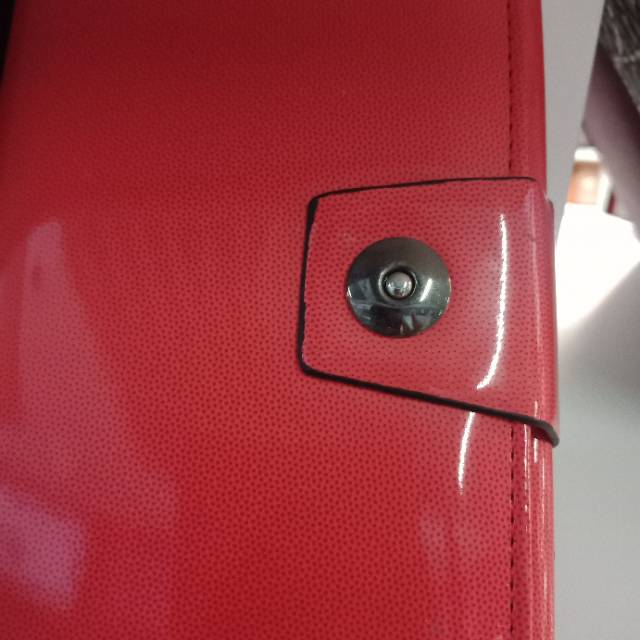 亮红色长方形光面女生零钱包产品图