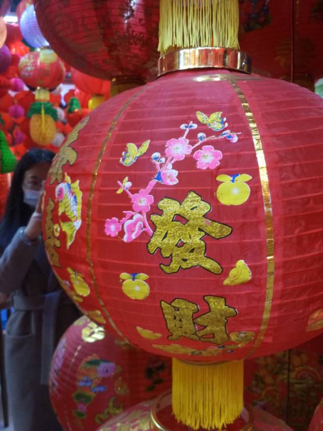 绸布灯笼春节宫灯古典灯笼节庆用品喜庆用品细节图