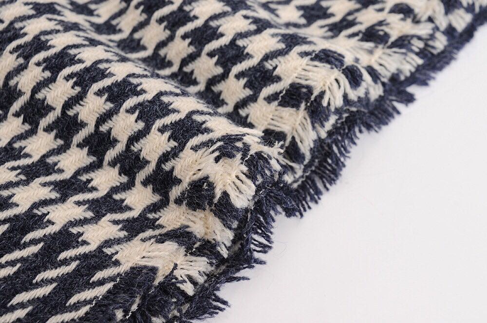 Autumn And Winter Europe And The United States Fashion Imitation Cashmere Thousand Bird Check Fringe Shawl Scarf Specification drawing
