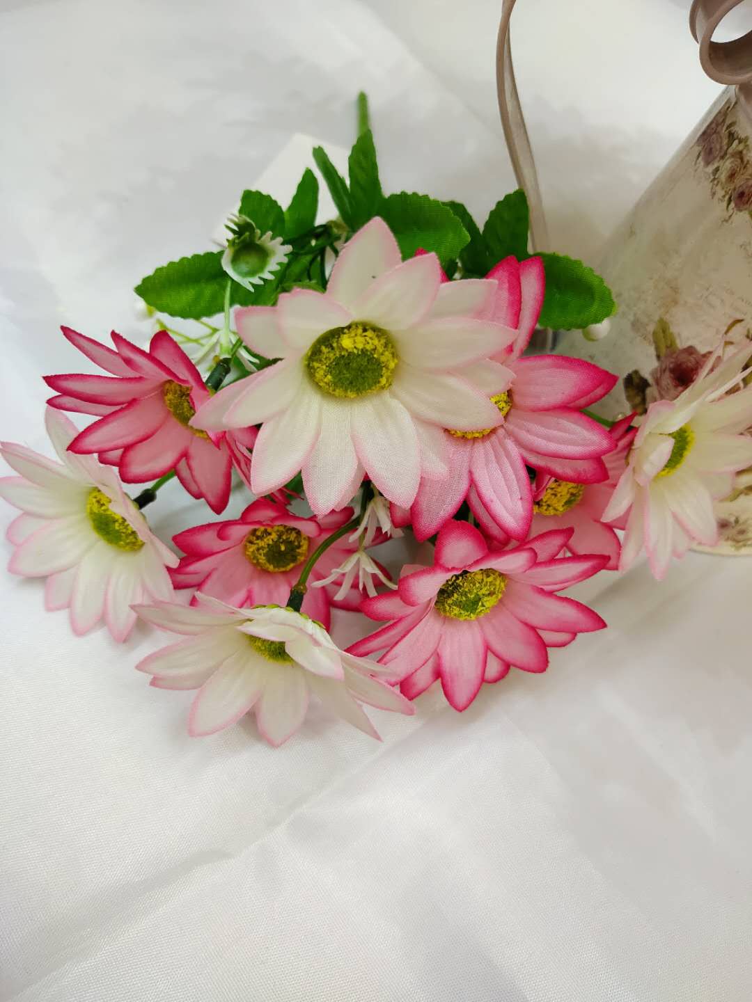 Install artificial flowers such as pearl dahlia and artificial flowers outdoors at home details Picture