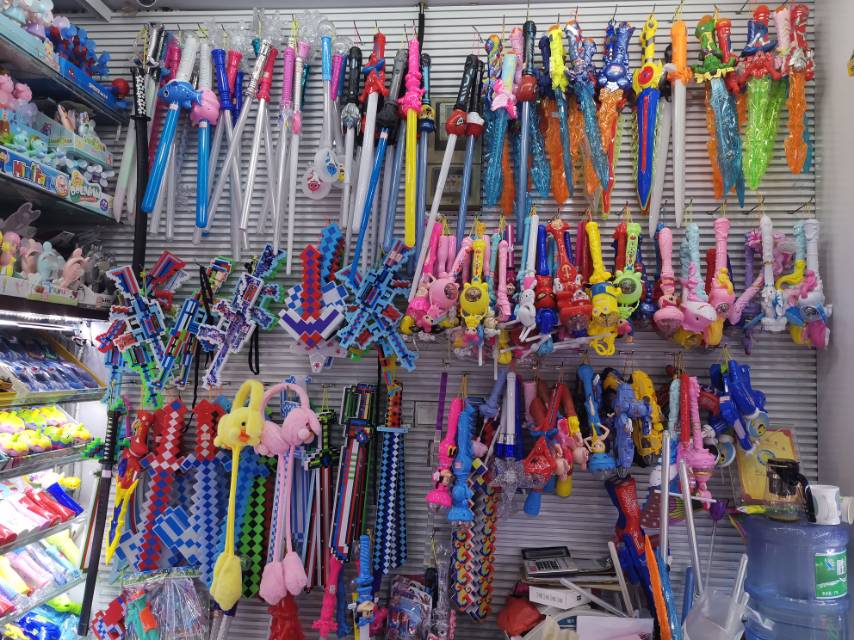 Guangdong Haosheng Plastic Craft Toy Factory describe pic - 1