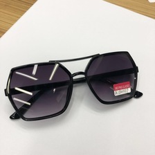 时尚新品休闲眼镜太阳镜防紫外线个性