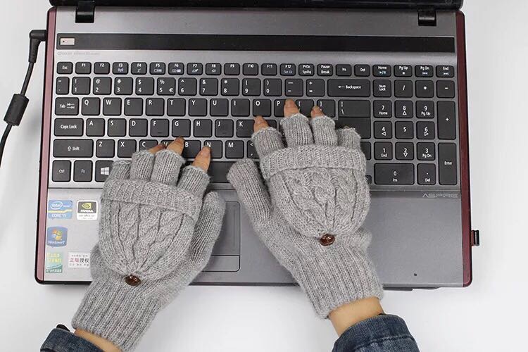 手套女冬季保暖韩版学生卡通针织毛线提花翻盖半指两用手套