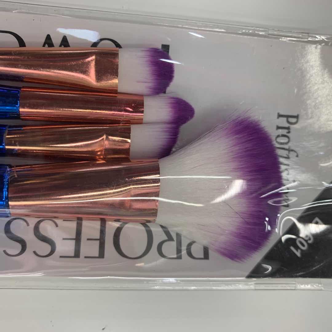 Mermaid Makeup brush, Eyeshadow brush, beauty brush set, loose brush, Blush brush details Picture